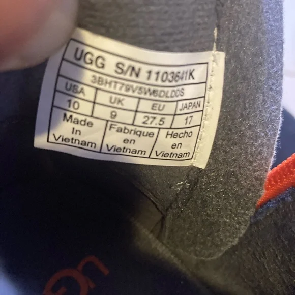 UGG Kids Black and Orange Boots - Picture 14 of 14